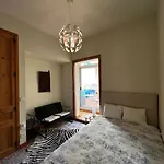 Chambre Avec Acces Prive, Terrasse, Piscine