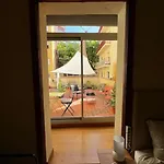 Chambre Avec Acces Prive, Terrasse, Piscine