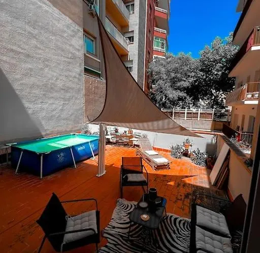 Chambre Avec Acces Prive, Terrasse, Piscine